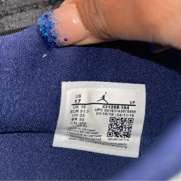 JORDAN Nike Blue and White Sneakers - Picture 4 of 10